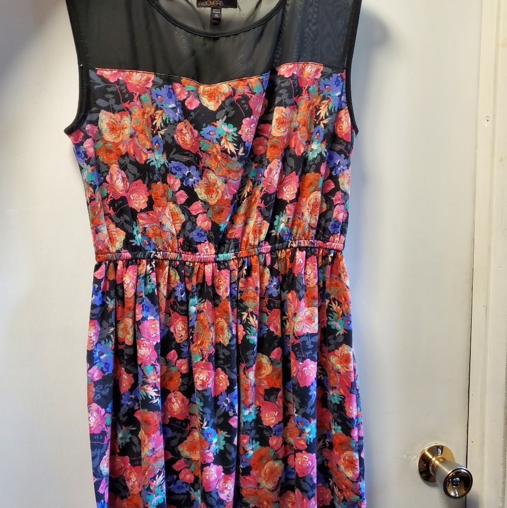 Weavers Floral Dress